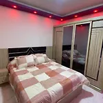 بموقع متميز شقه فندقيه