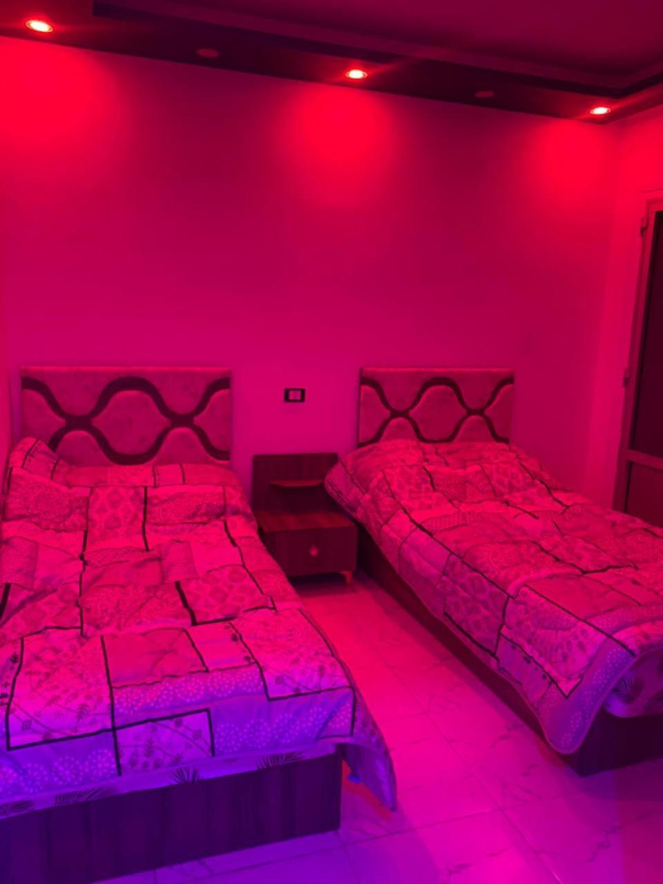 بموقع متميز شقه فندقيه * Cairo